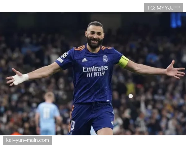 官方确认：法国传奇前锋本泽马将于赛季末从吉达联合退役